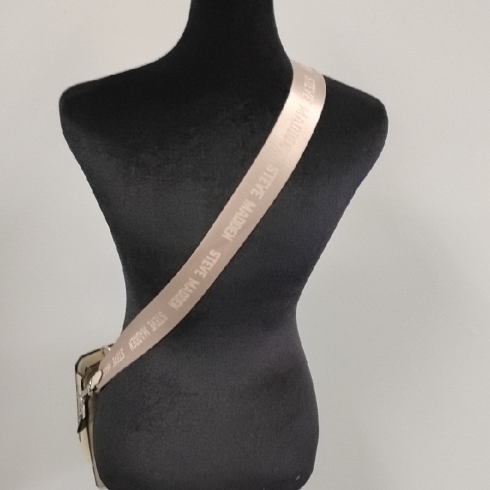 Steve Madden Vanilla Faux Leather Convertible Crossbody Bag - Picture 4 of 13